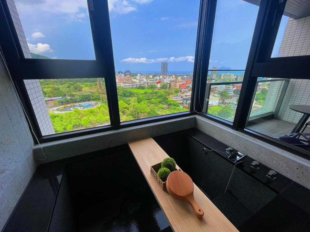 Toucheng Happyhouse頭城黑皮家 附早餐 Apartman Kültér fotó