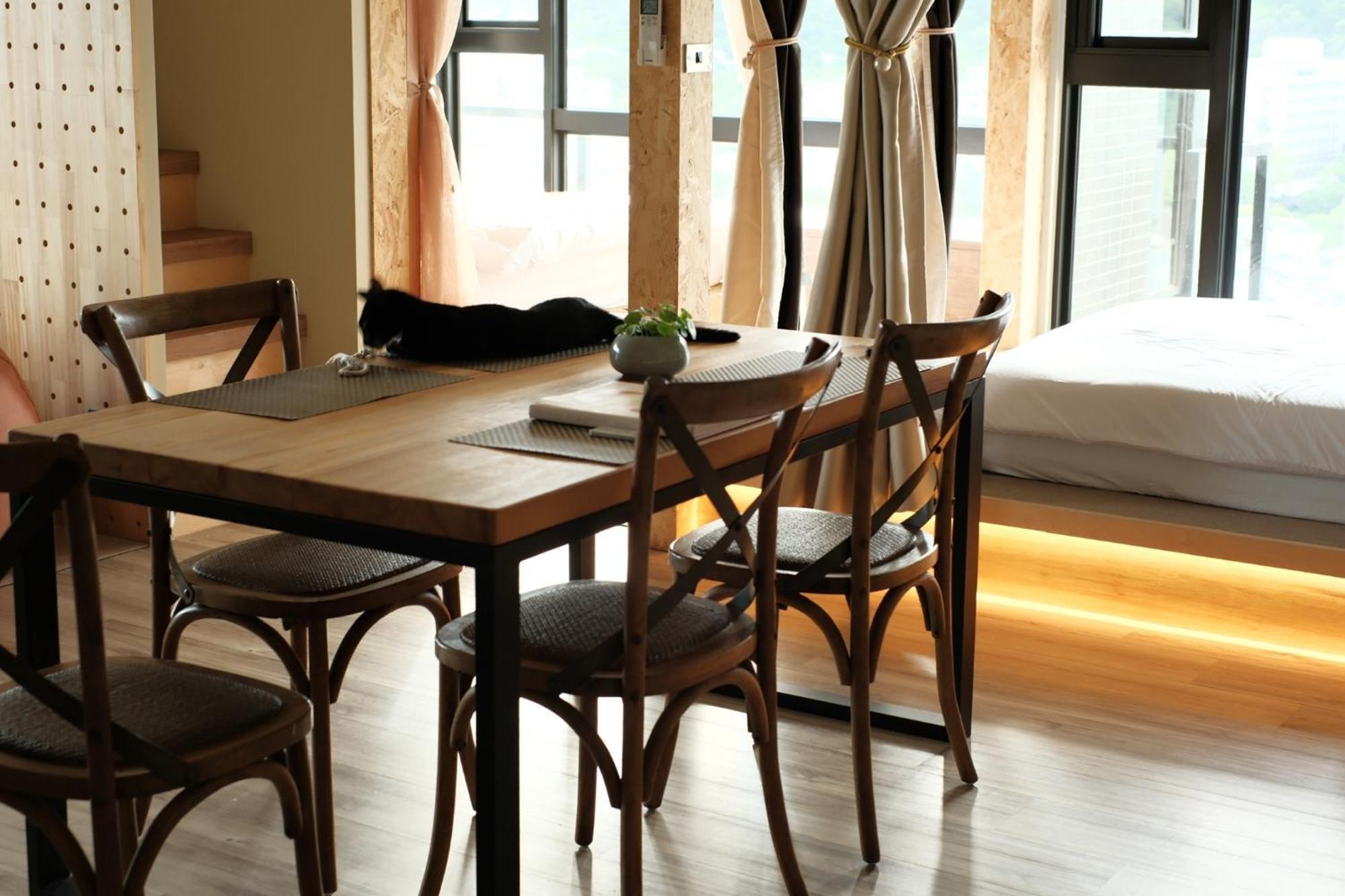 Toucheng Happyhouse頭城黑皮家 附早餐 Apartman Kültér fotó